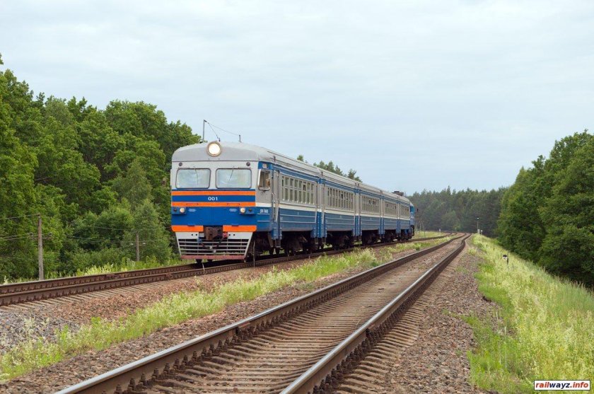 Ддб1 дизель-поезд