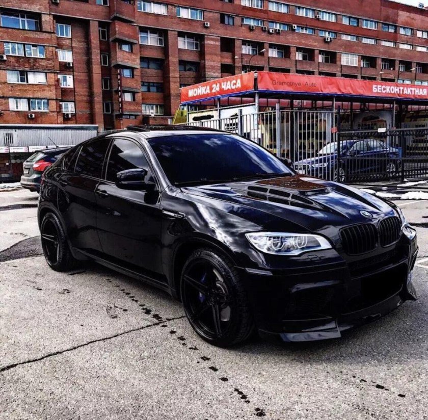 BMW x6 m черная