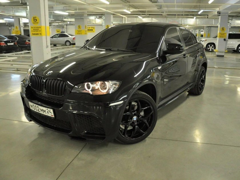 BMW x6 черная тонированная