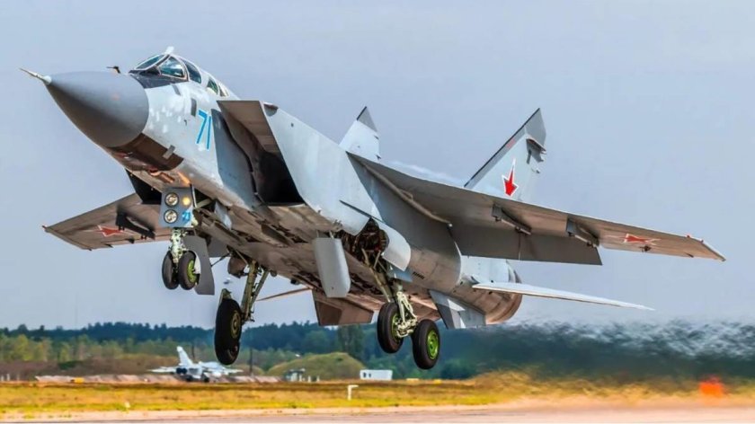 Истребитель миг-31бм