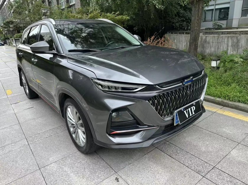 Changan oshan x7 plus