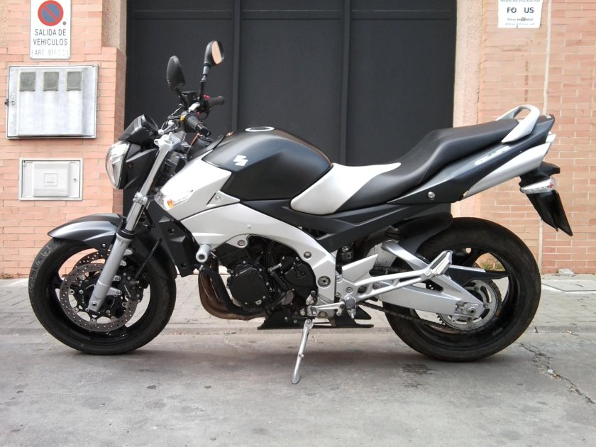 Suzuki GSR 600 2007
