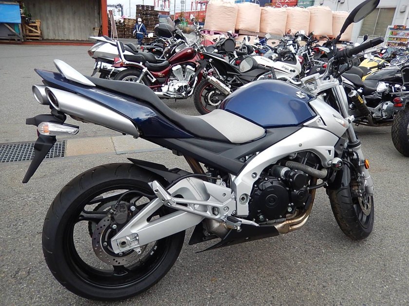 Suzuki GSR 600 2009