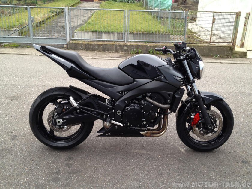 Судзуки 600gsr