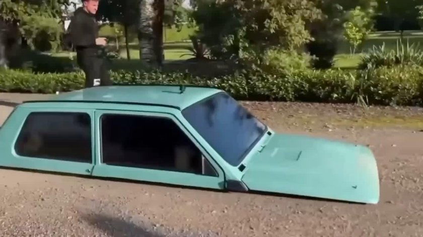 Самая заниженная машина в мире