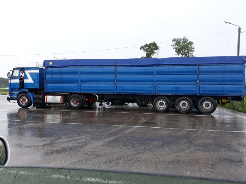 КАМАЗ Тонар зерновоз