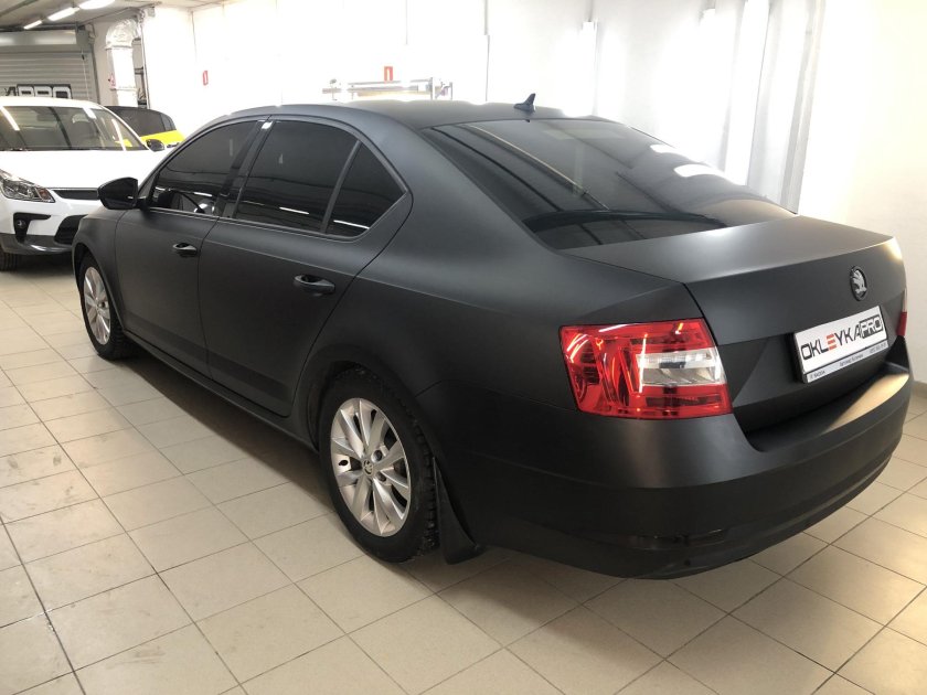 Skoda Octavia a5 черная матовая