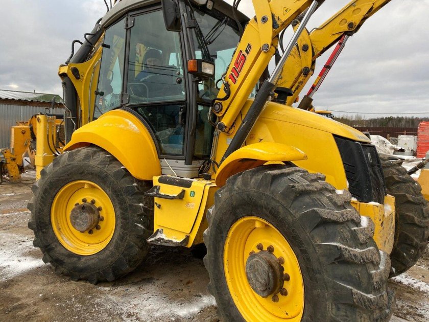 New Holland b115b