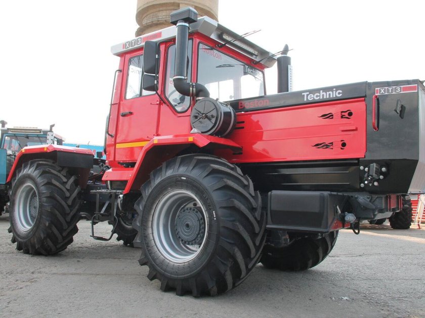 Трактор хтз т 150