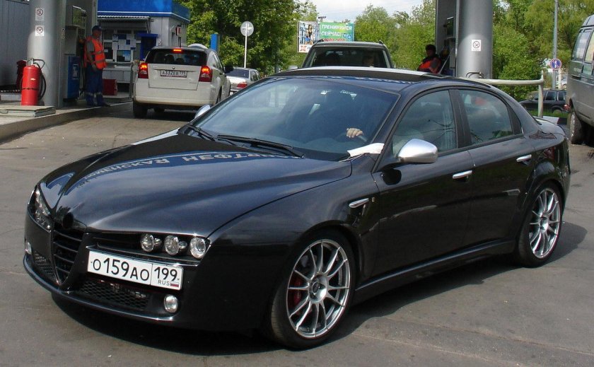Alfa Romeo 159