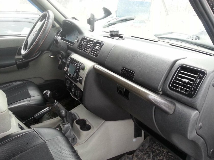 УАЗ Патриот 2007 салон