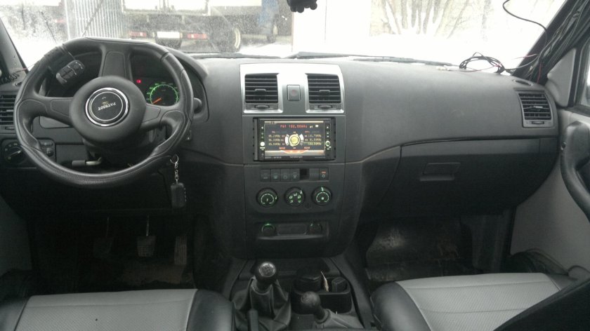 Панель УАЗ Патриот 2006