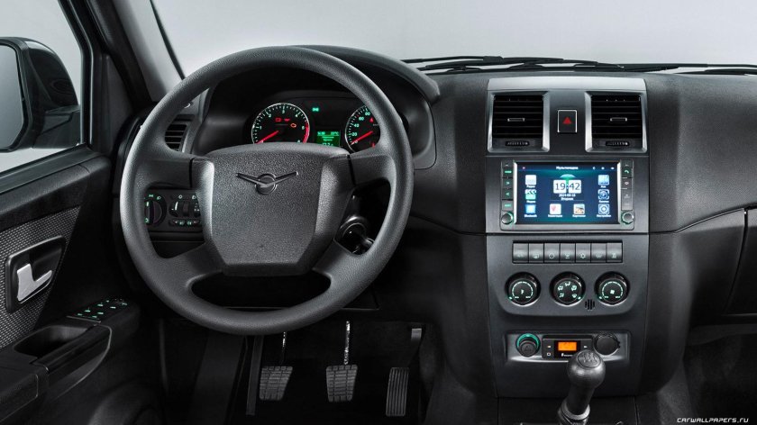 УАЗ-3163 Патриот салон