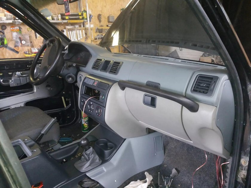 Панель УАЗ Патриот 2007