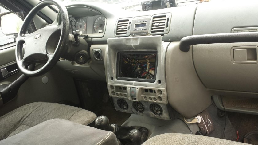 УАЗ Патриот Торпедо 2006