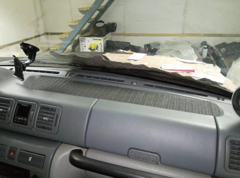 Коврик на Торпедо УАЗ Патриот