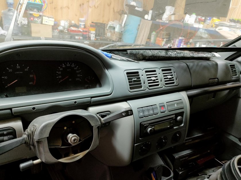 УАЗ Патриот 2011 разборка салона