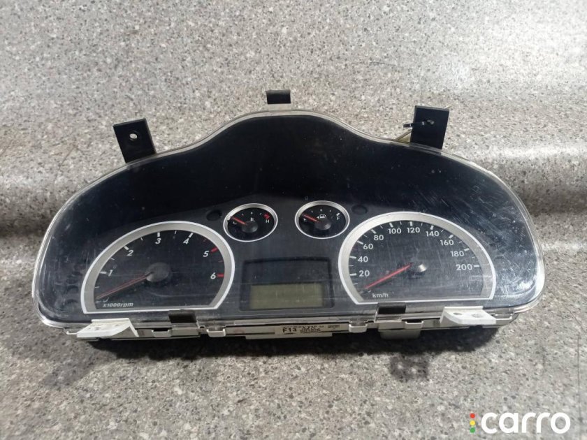 Панель приборов Санта Фе 2000