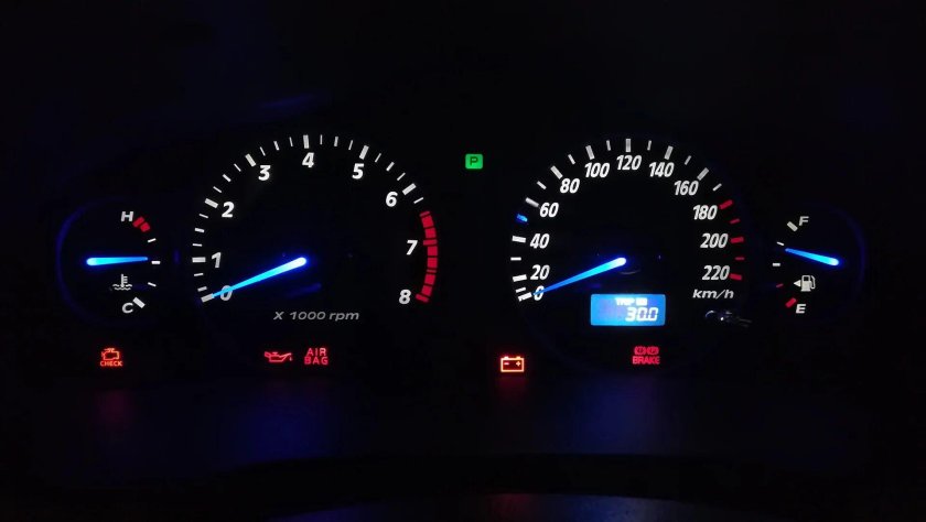 Щиток приборов Санта Фе 1