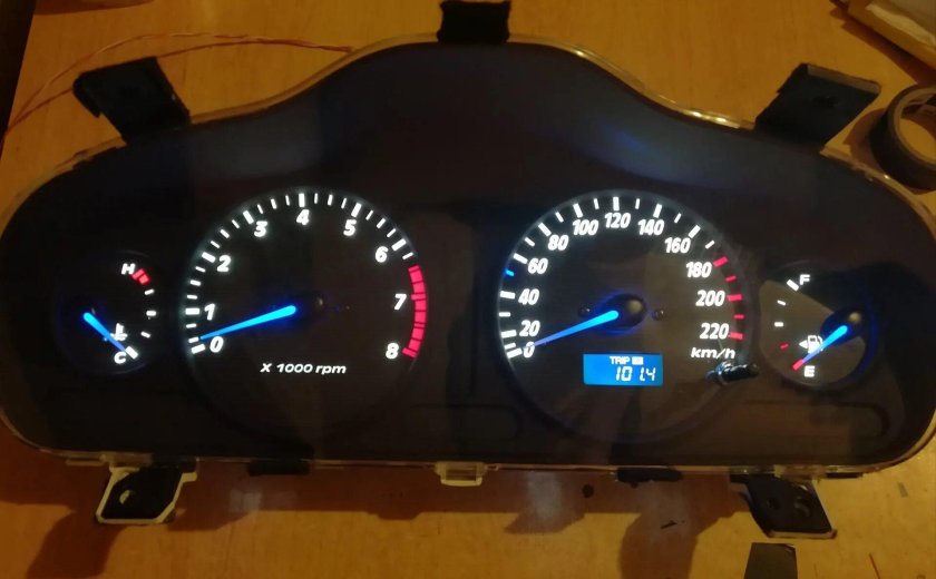 Приборная панель Санта Фе 1