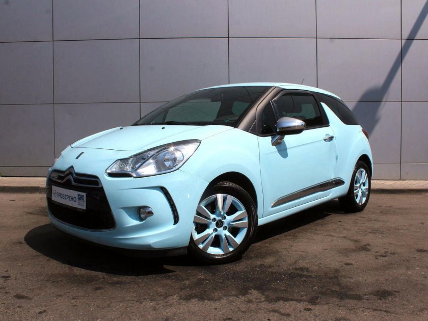 Ситроен ds3 голубой