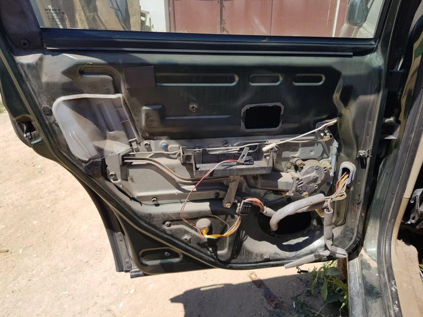 Разборка двери