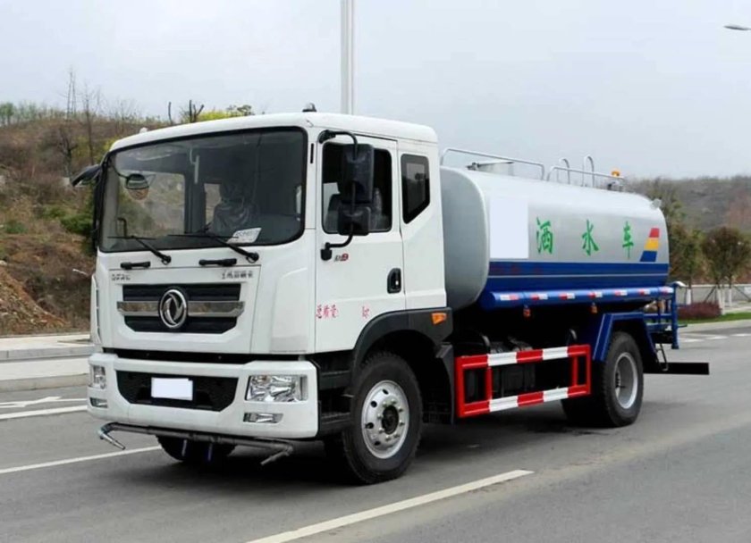 Dongfeng водовоз