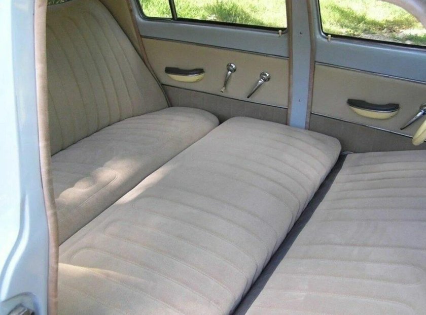 ГАЗ 24 Волга разложенный салон