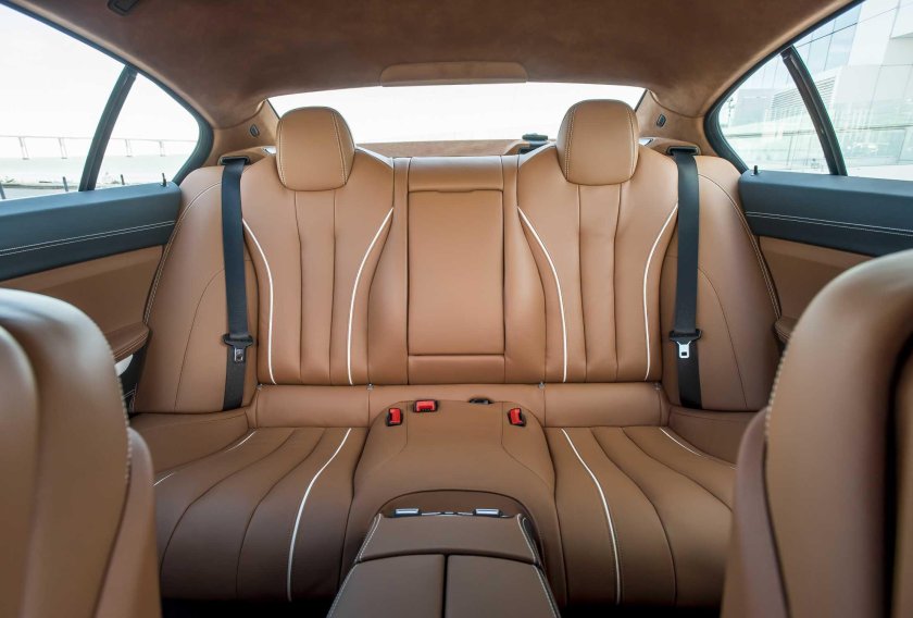 BMW 6 Series Gran Coupe салон