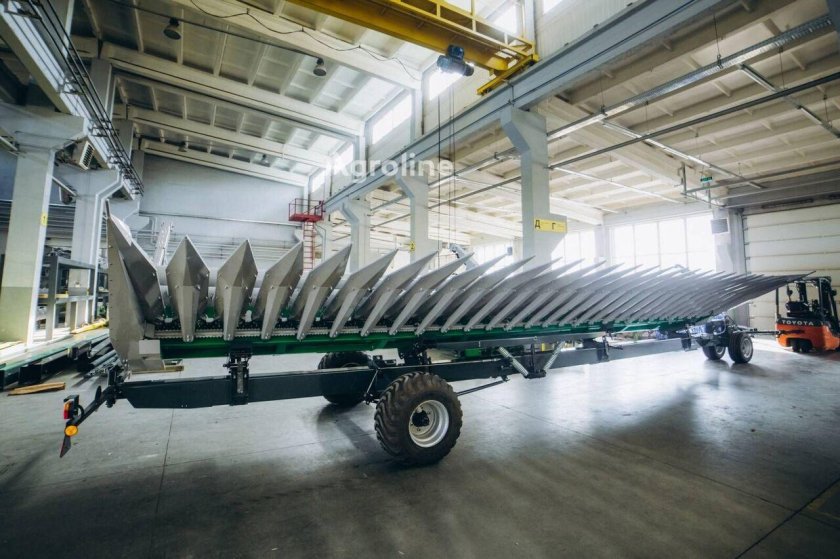 Жатка для уборки подсолнечника