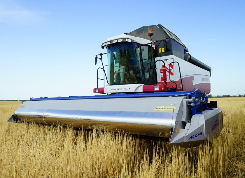 Очесывающая жатка Озон