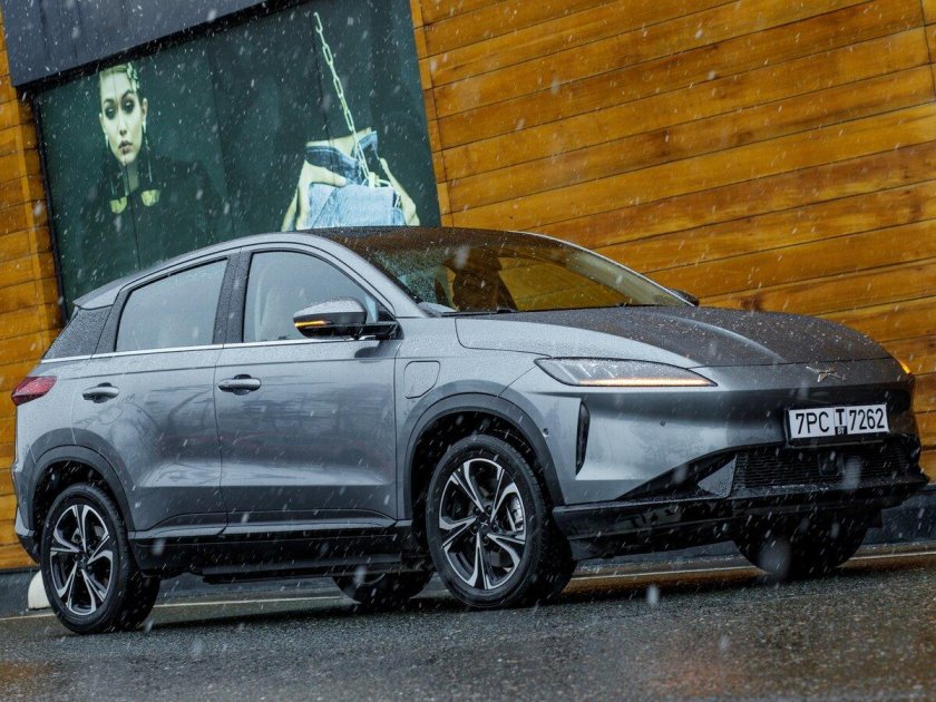 Китайская электромобиль