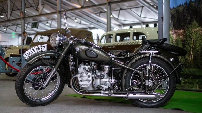 Мотоцикл ИМЗ М-72