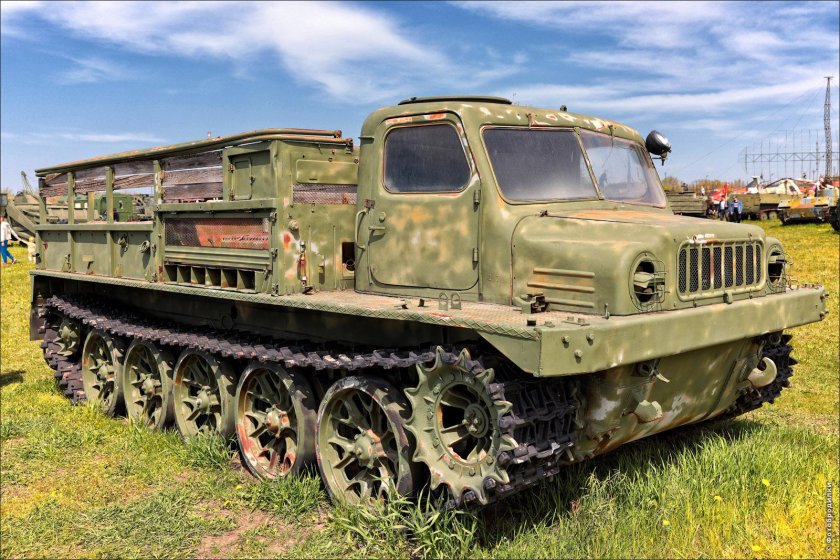 Тягач Тревел