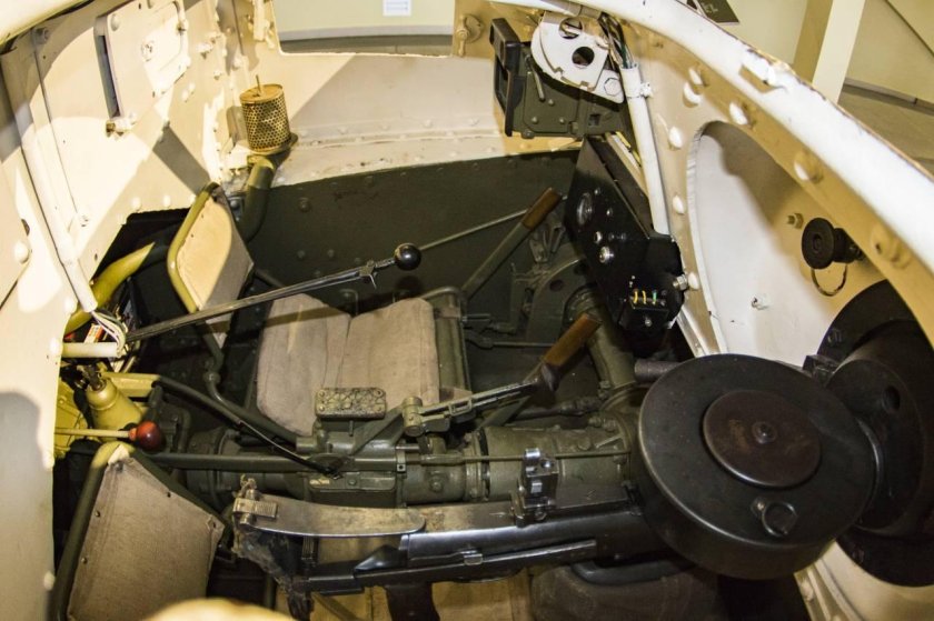 Т-20 трактор комсомолец