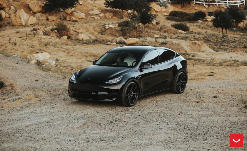 Tesla model 3 Black Tuning