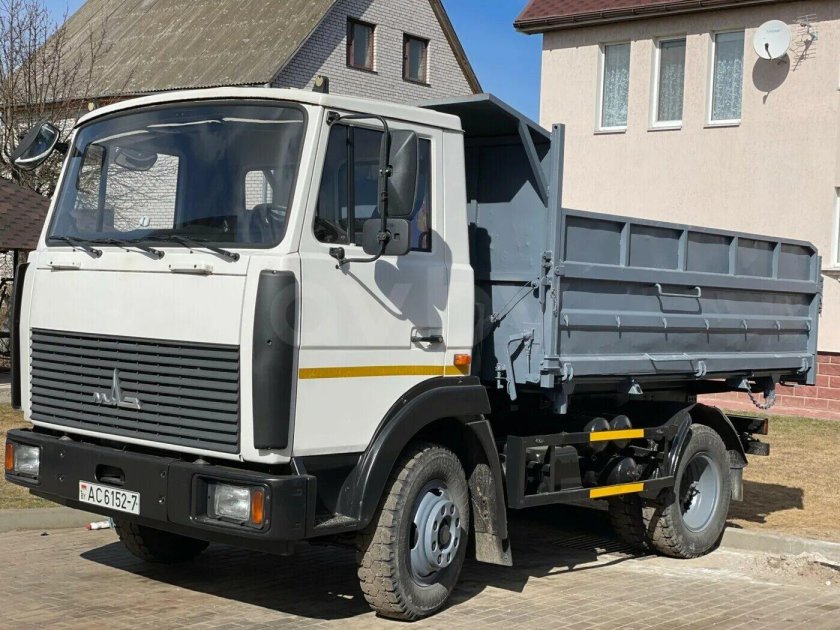 Самосвал маз 5551
