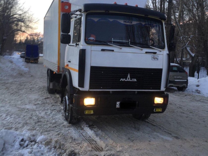 Грузовики маз