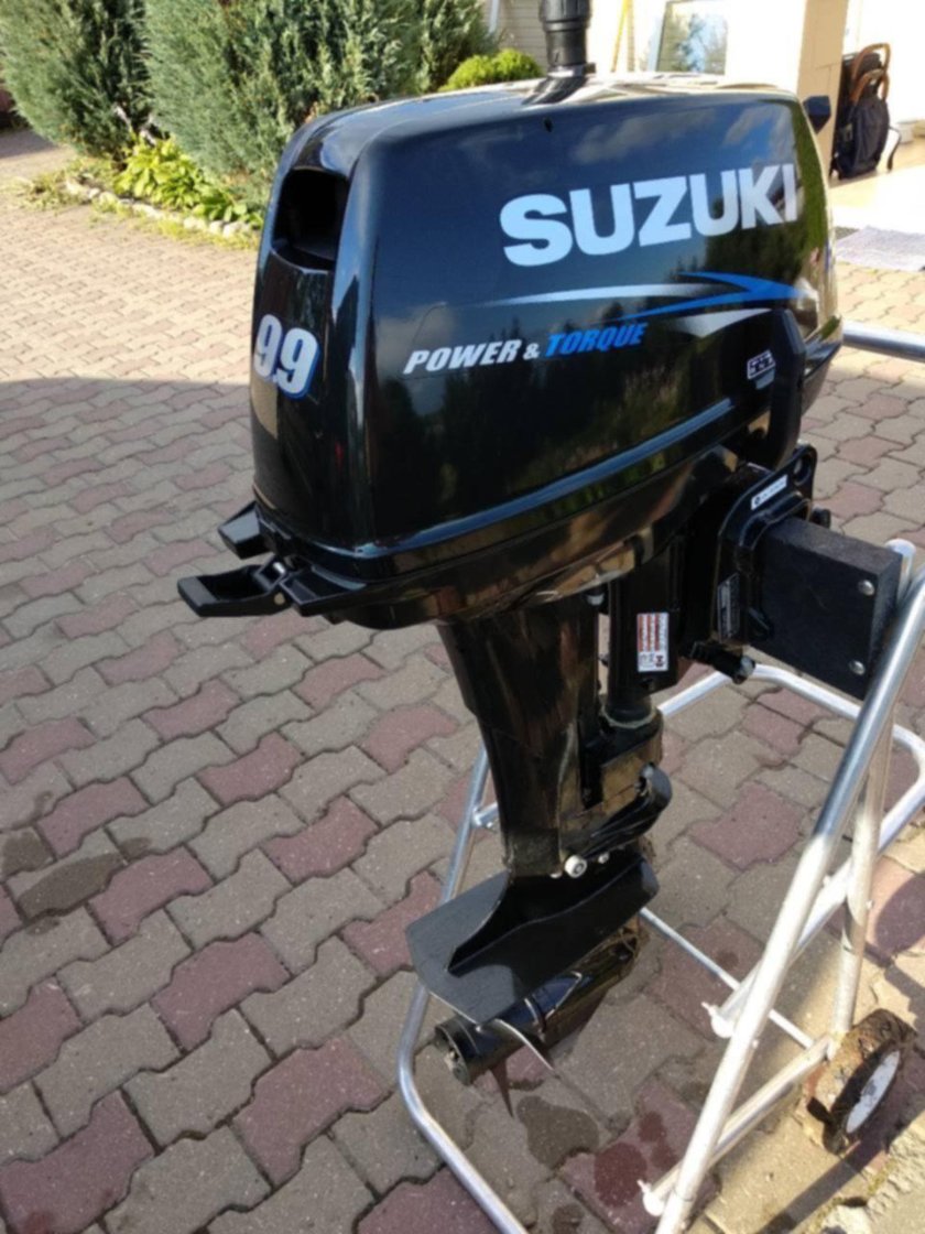 Suzuki 9.9 2 тактный