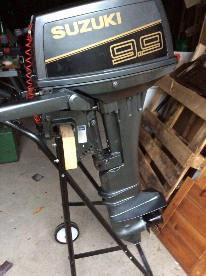 Мотор Сузуки 9.9