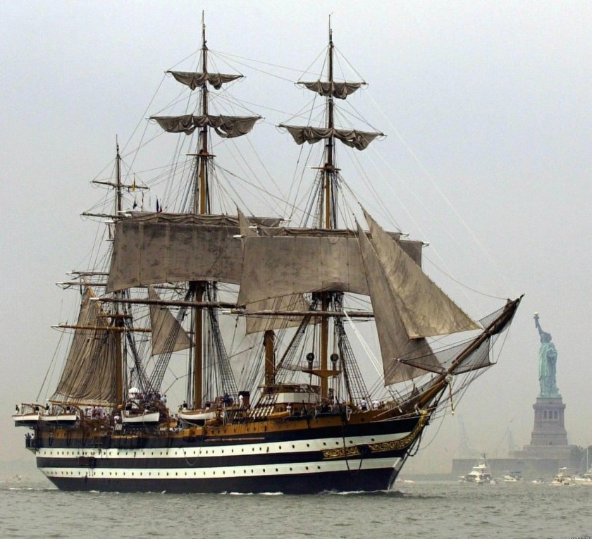 Трехпалубных линейных кораблей