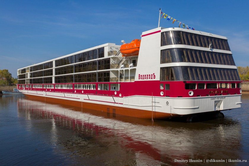 Мустай Карим теплоход ВОДОХОДЪ