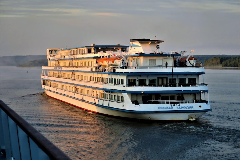 Пассажирский Речной теплоход «Николай Островский»