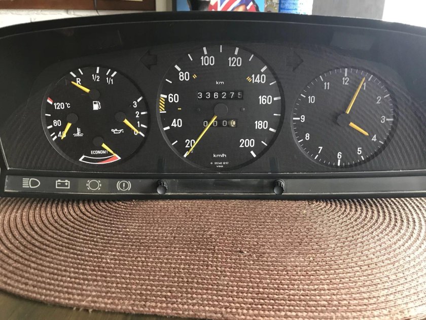 Mercedes w123 приборка