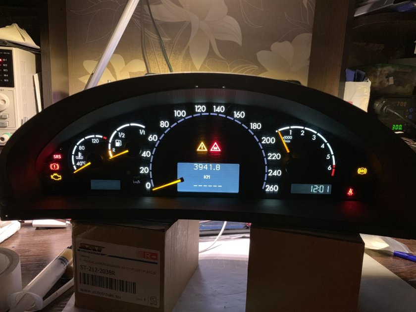 Приборка Мерседес w220