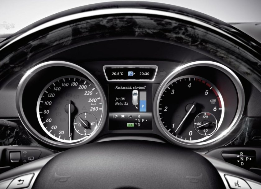 Приборная панель Mercedes Benz gl500 x166