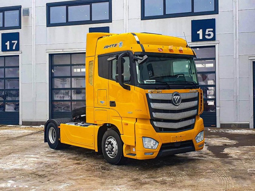 Foton Auman тягач