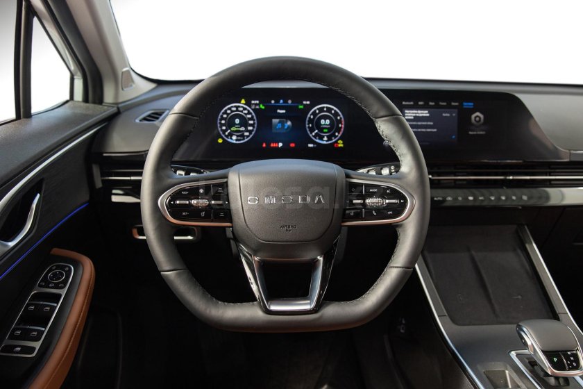 Автомобиль omoda