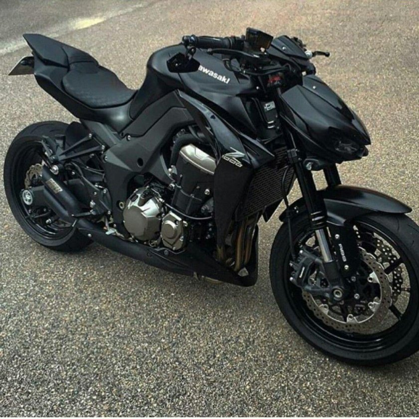 Мотоцикл Кавасаки z1000