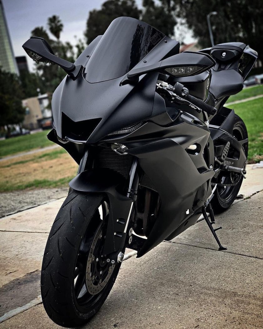 Спортивный мотоцикл